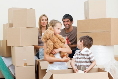 Organized Alperton storage units for personal belongings